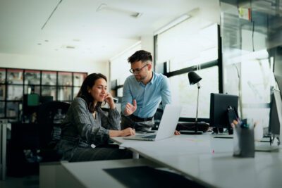 Sistema de RRHH y control horario: ventajas de digitalizar el registro de jornada